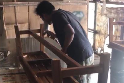 produsen kursi cafe custom